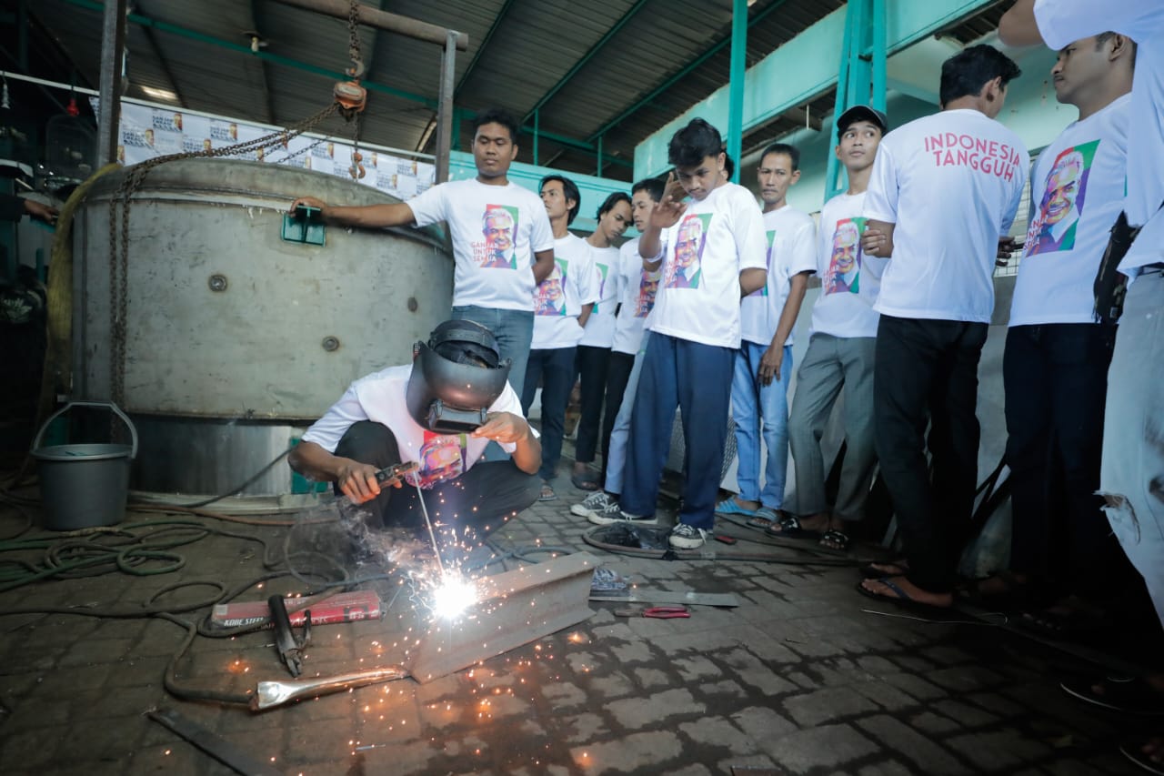 Ganjar Creasi Adakan Pelatihan Pengelasan Bagi Masyarakat Sidoarjo